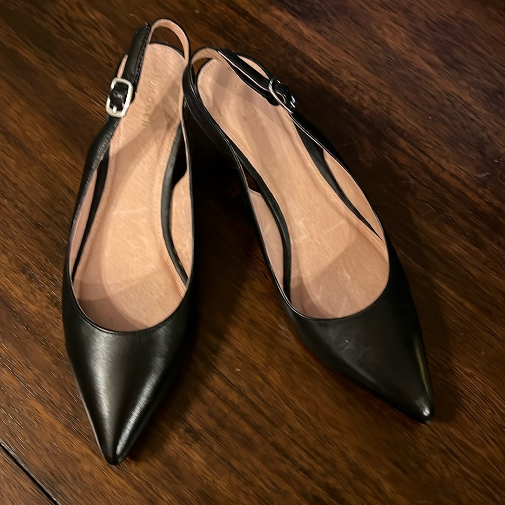 Halogen Black Slingback Kitten Heel Like New Sz7.5 - Gem
